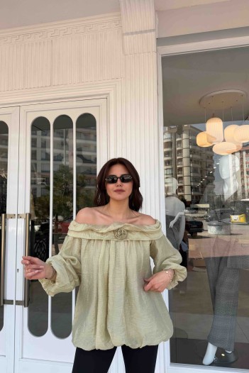 GÜL DETAYLI GÖMLEK