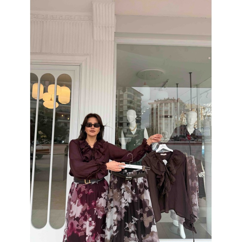 HATUN ETEKLİ KEMERLİ TAKIM