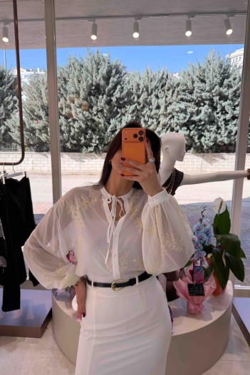 SAATEN NAKIŞLI GÖMLEK