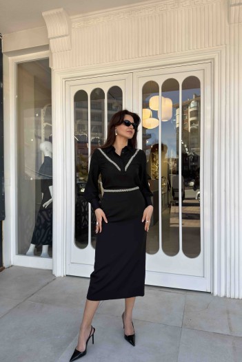 SAATEN ETEKLİ TAKIM