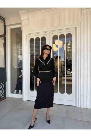 SAATEN ETEKLİ TAKIM