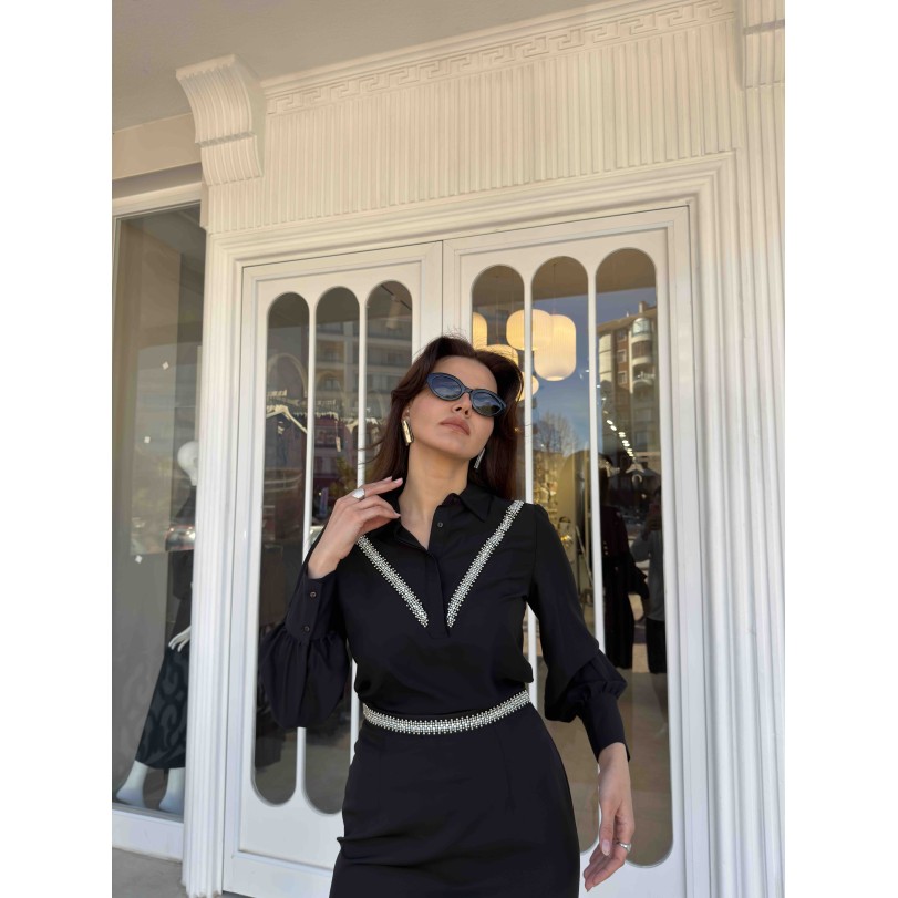 SAATEN ETEKLİ TAKIM